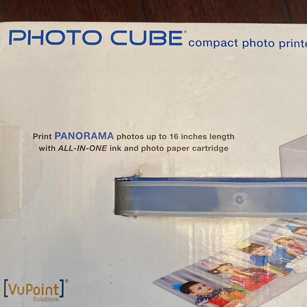 VuPoint Photo Cube Compact Photo Printer - Picture 3 of 11